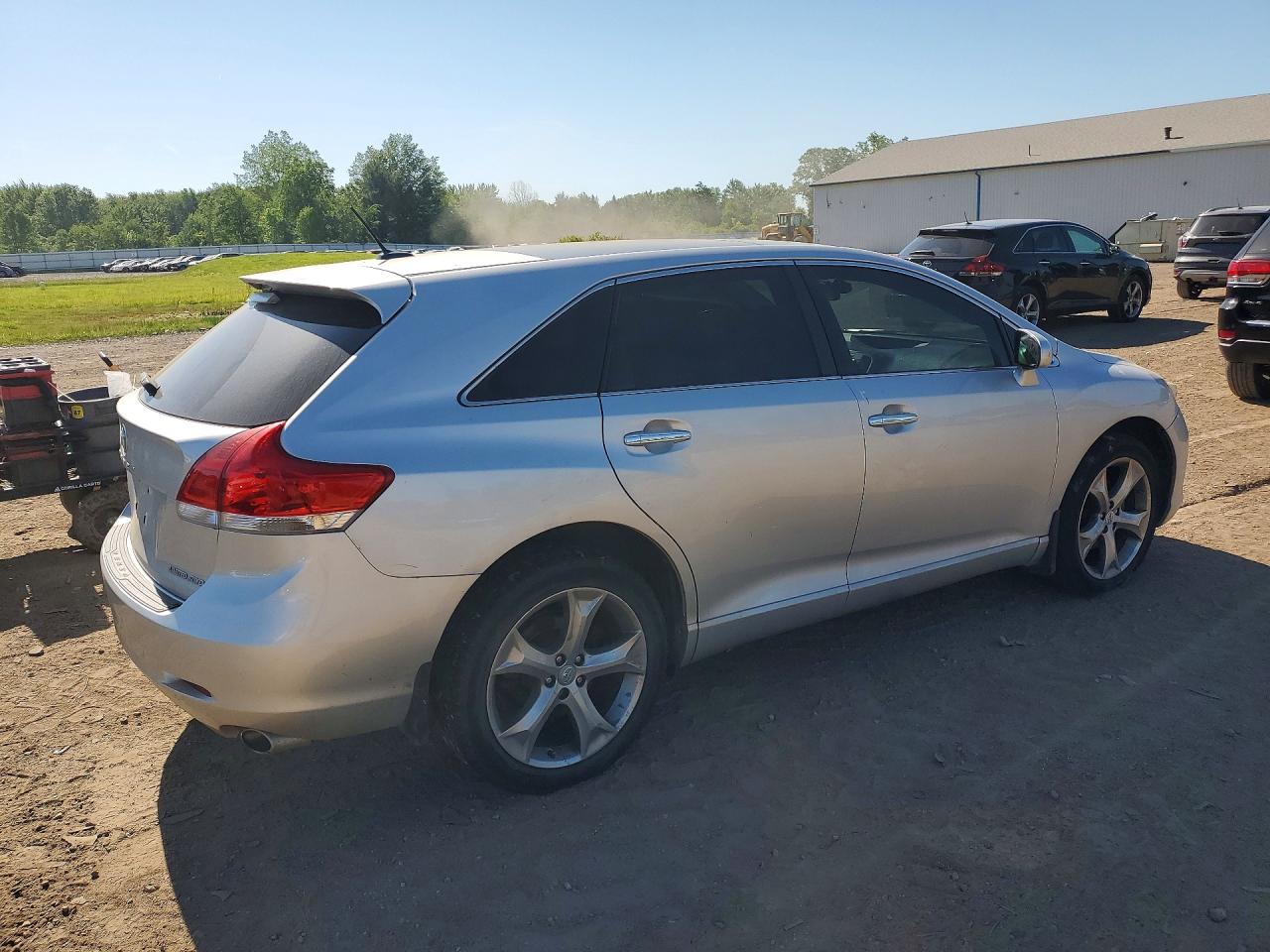 2012 TOYOTA VENZA LIMITED photo 5