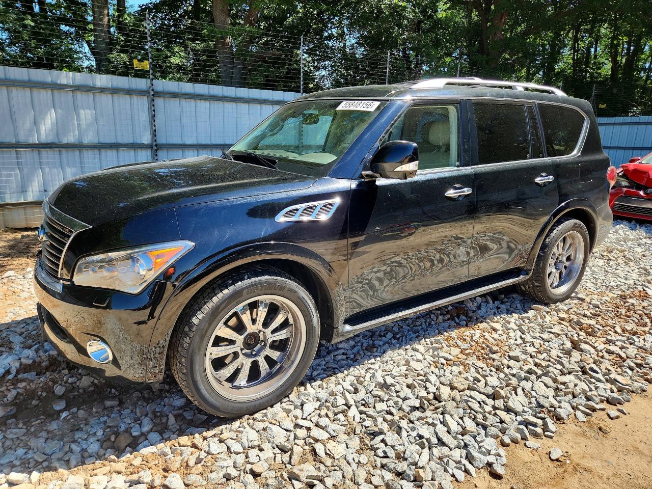 2011 INFINITI QX56