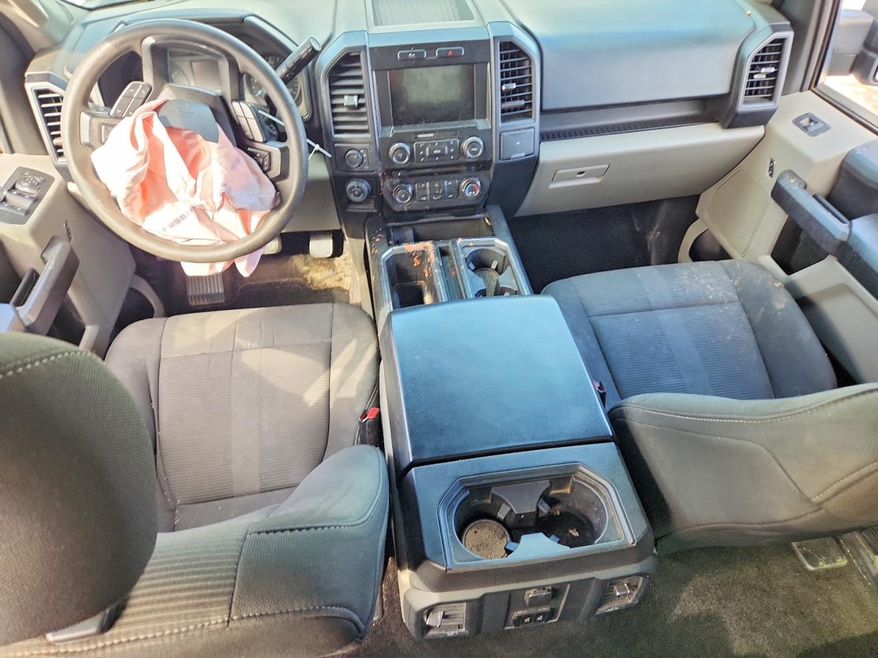 2017 FORD F150 SUPERCREW photo 22