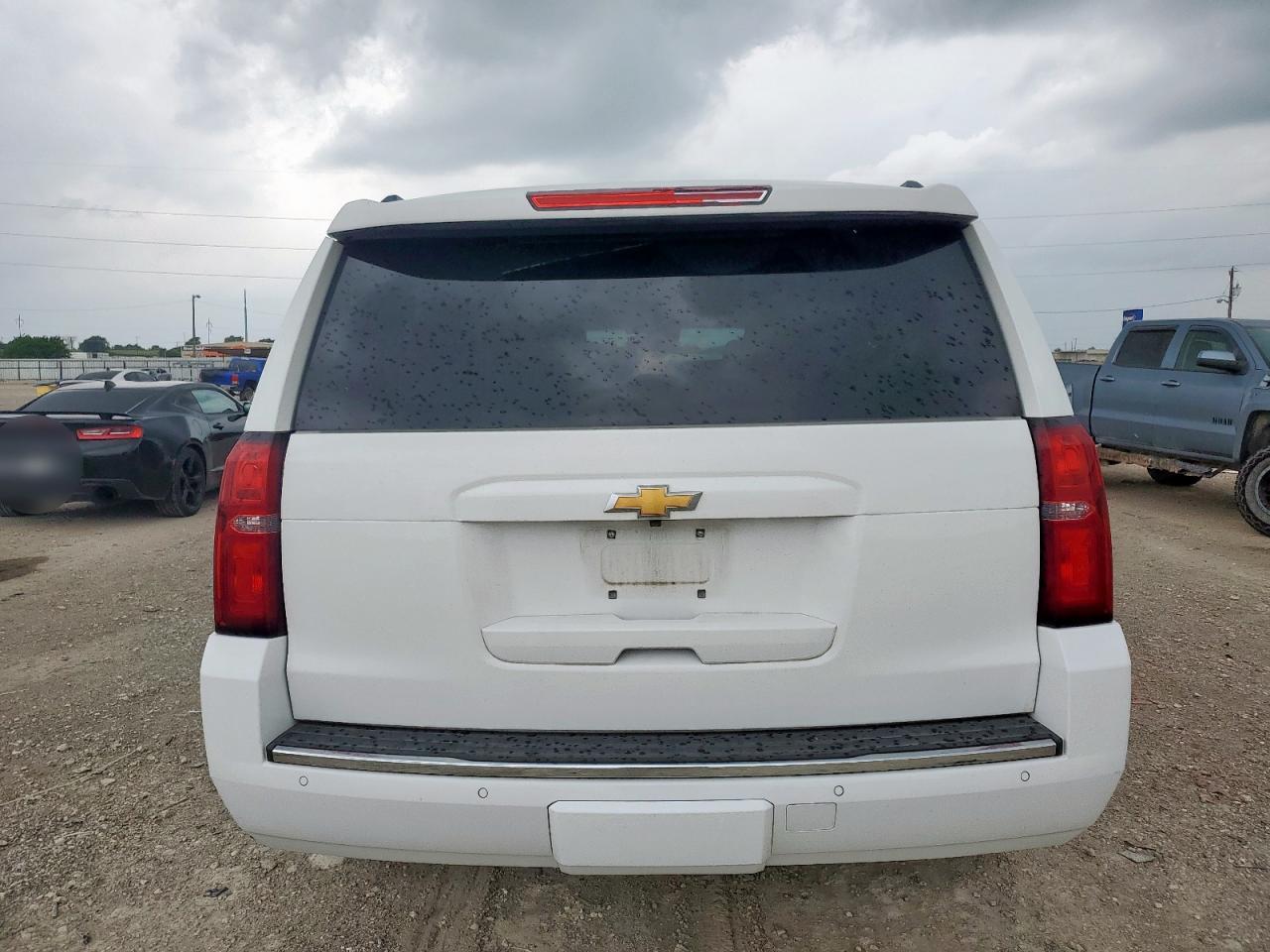 2018 CHEVROLET SUBURBAN C1500 PREMIER photo 16