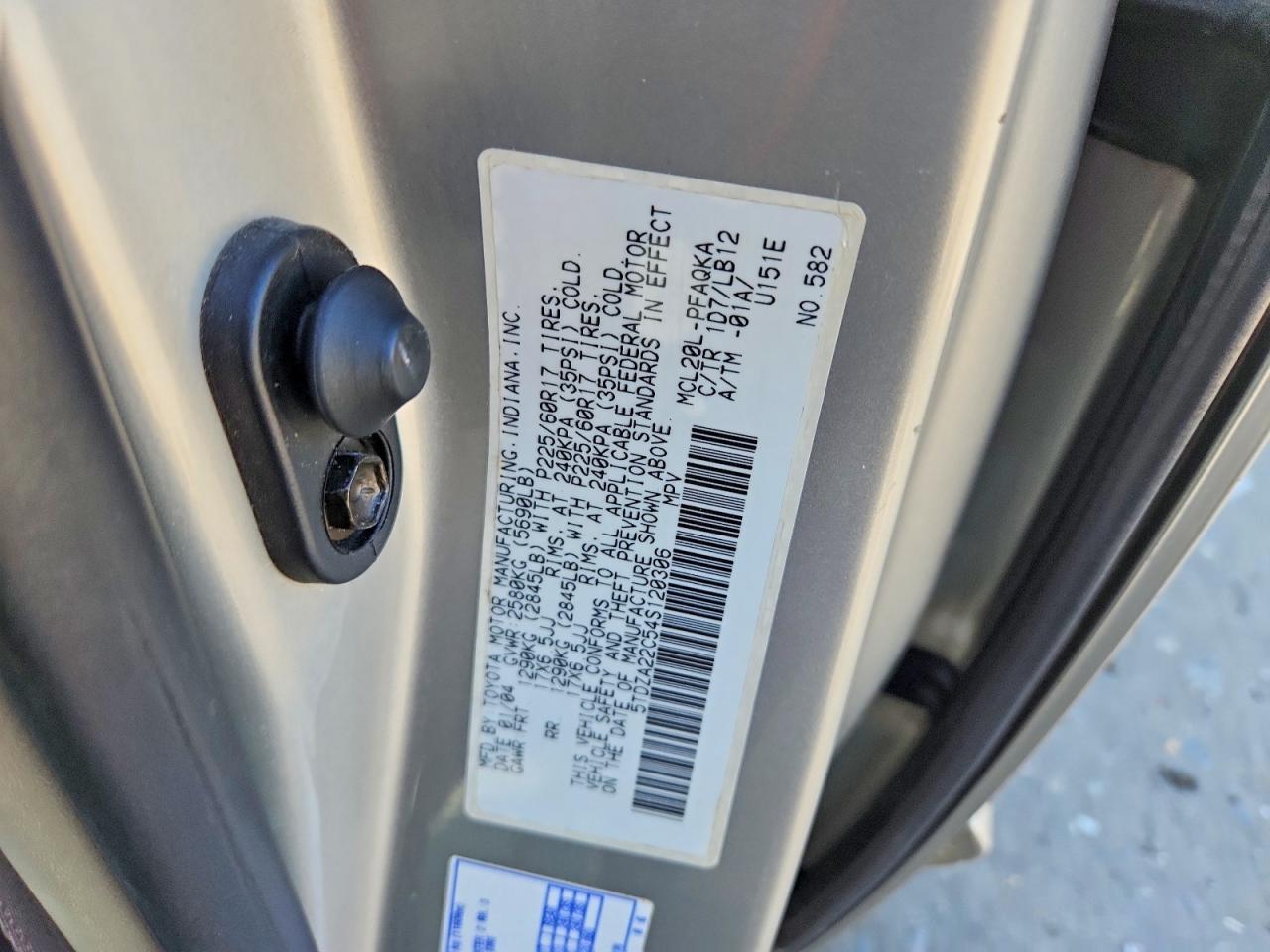 2004 TOYOTA SIENNA XLE 7 PASSENGER photo 25