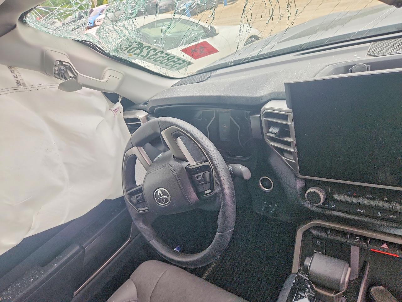 2024 TOYOTA TUNDRA SR5 photo 9