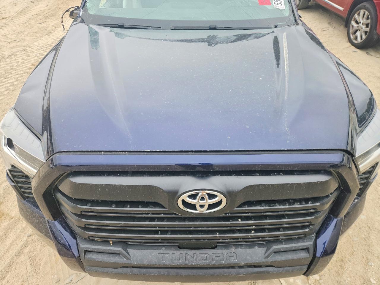 2024 TOYOTA TUNDRA SR5 photo 11