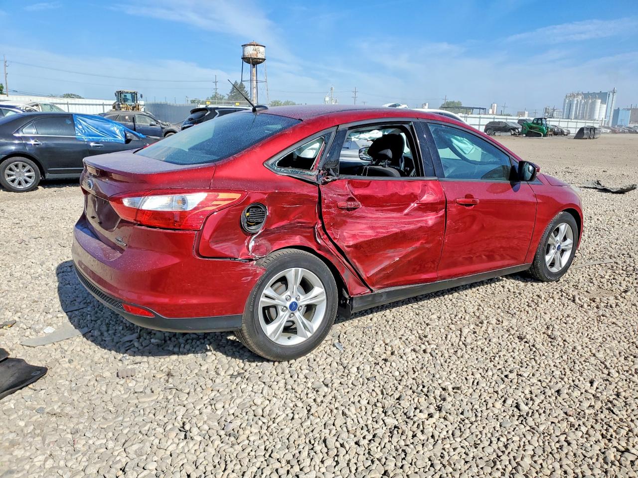 2014 FORD FOCUS SE photo 5