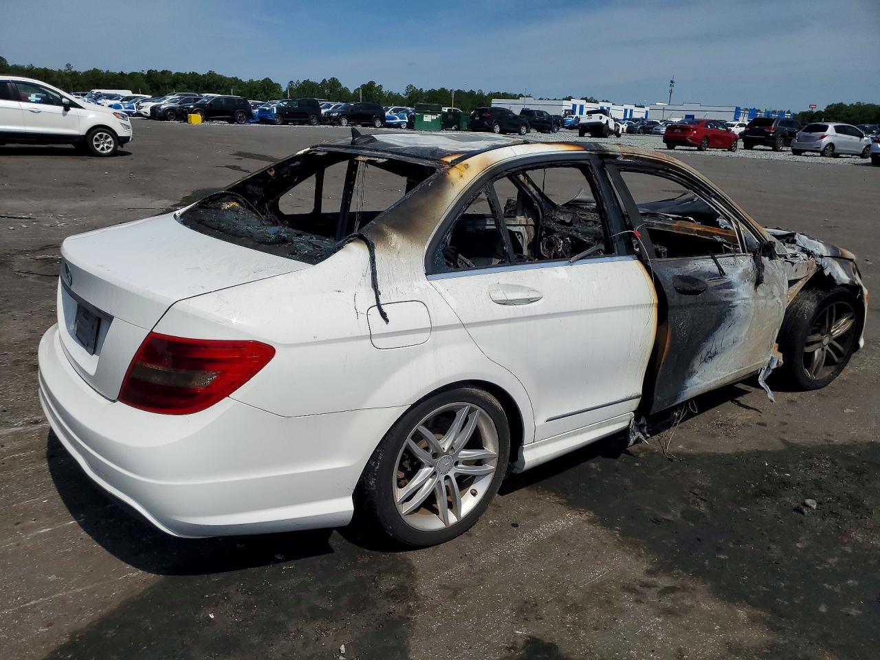 2013 MERCEDES-BENZ C 250 photo 5