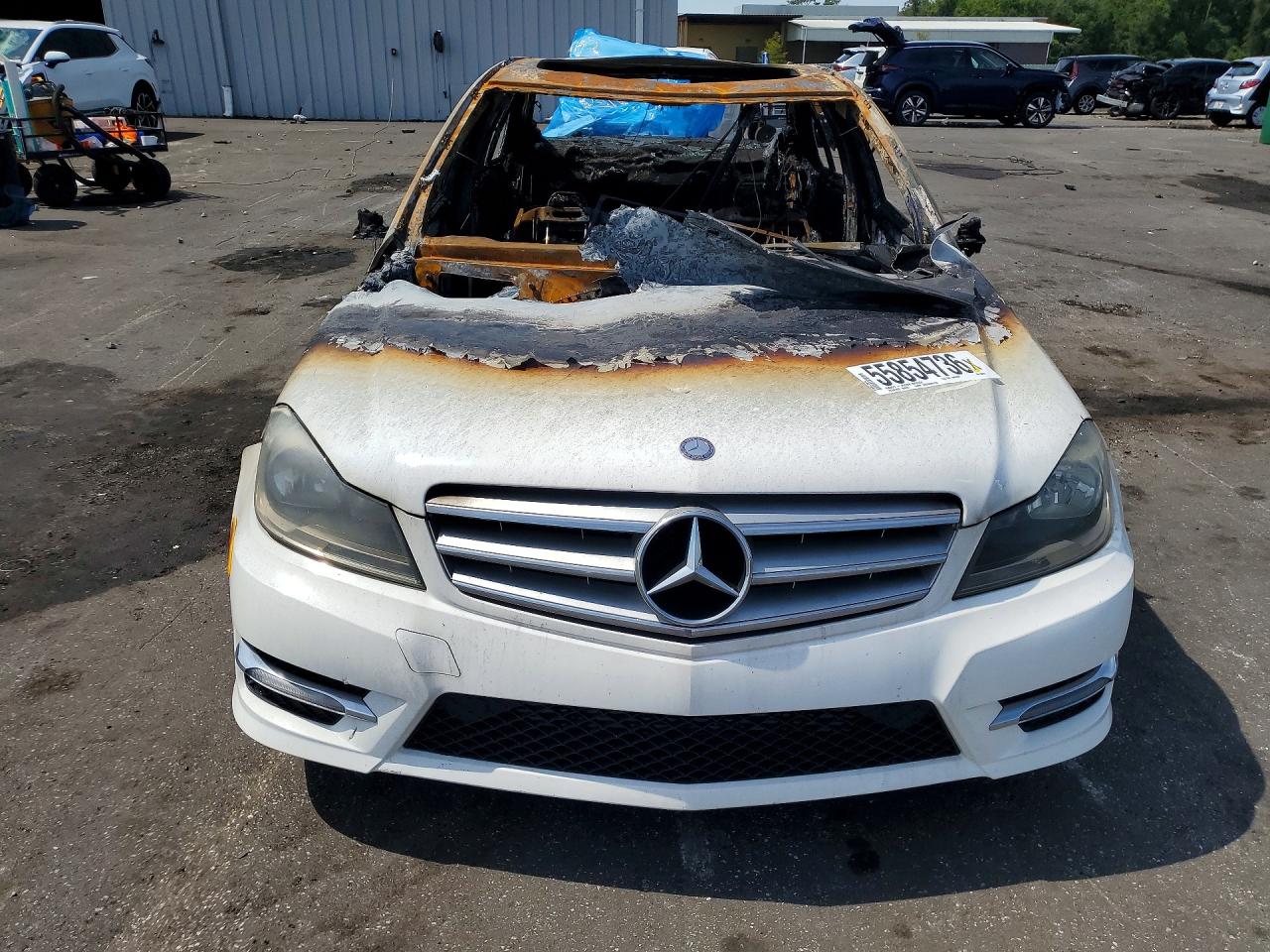 2013 MERCEDES-BENZ C 250 photo 9