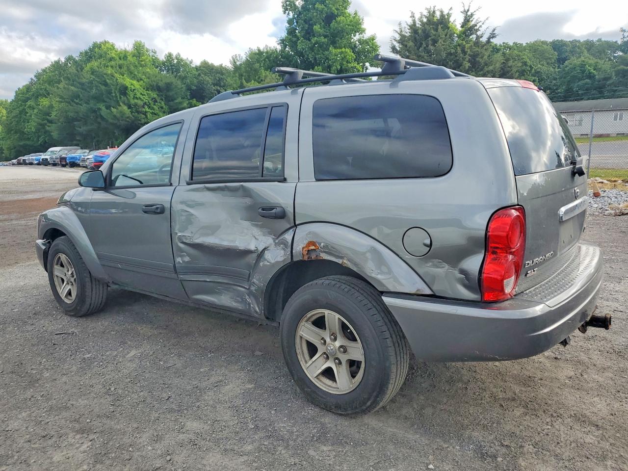 2006 DODGE DURANGO SLT photo 3