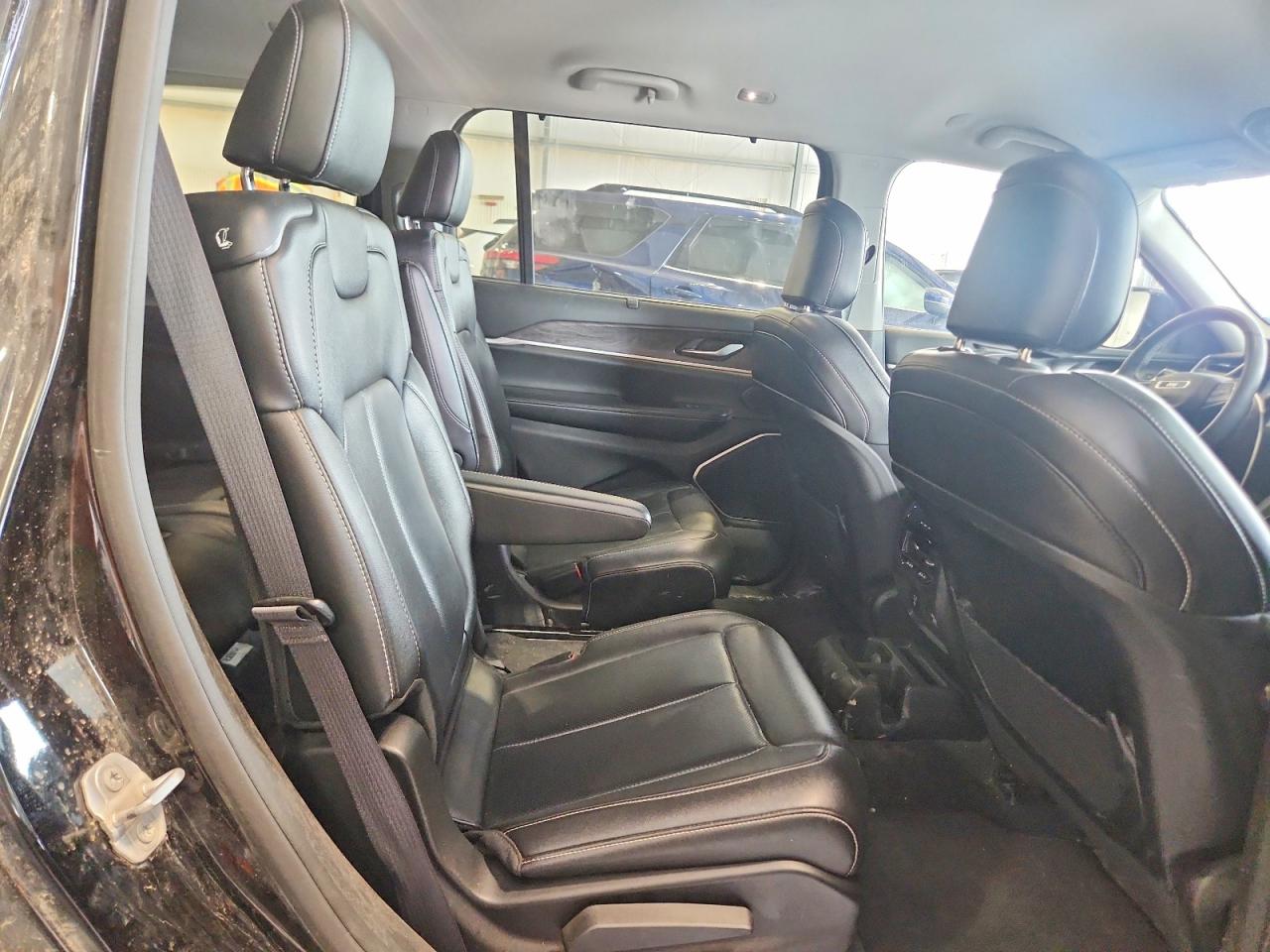 2023 JEEP GRAND CHEROKEE L LIMITED photo 21