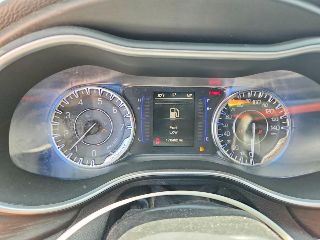 2015 CHRYSLER 200 LIMITED photo 17