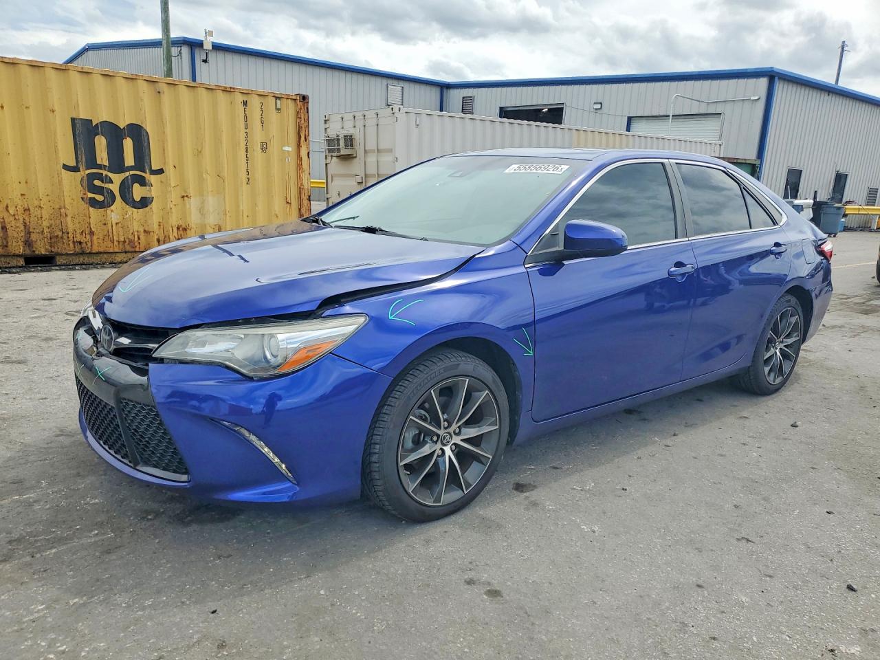2016 TOYOTA CAMRY