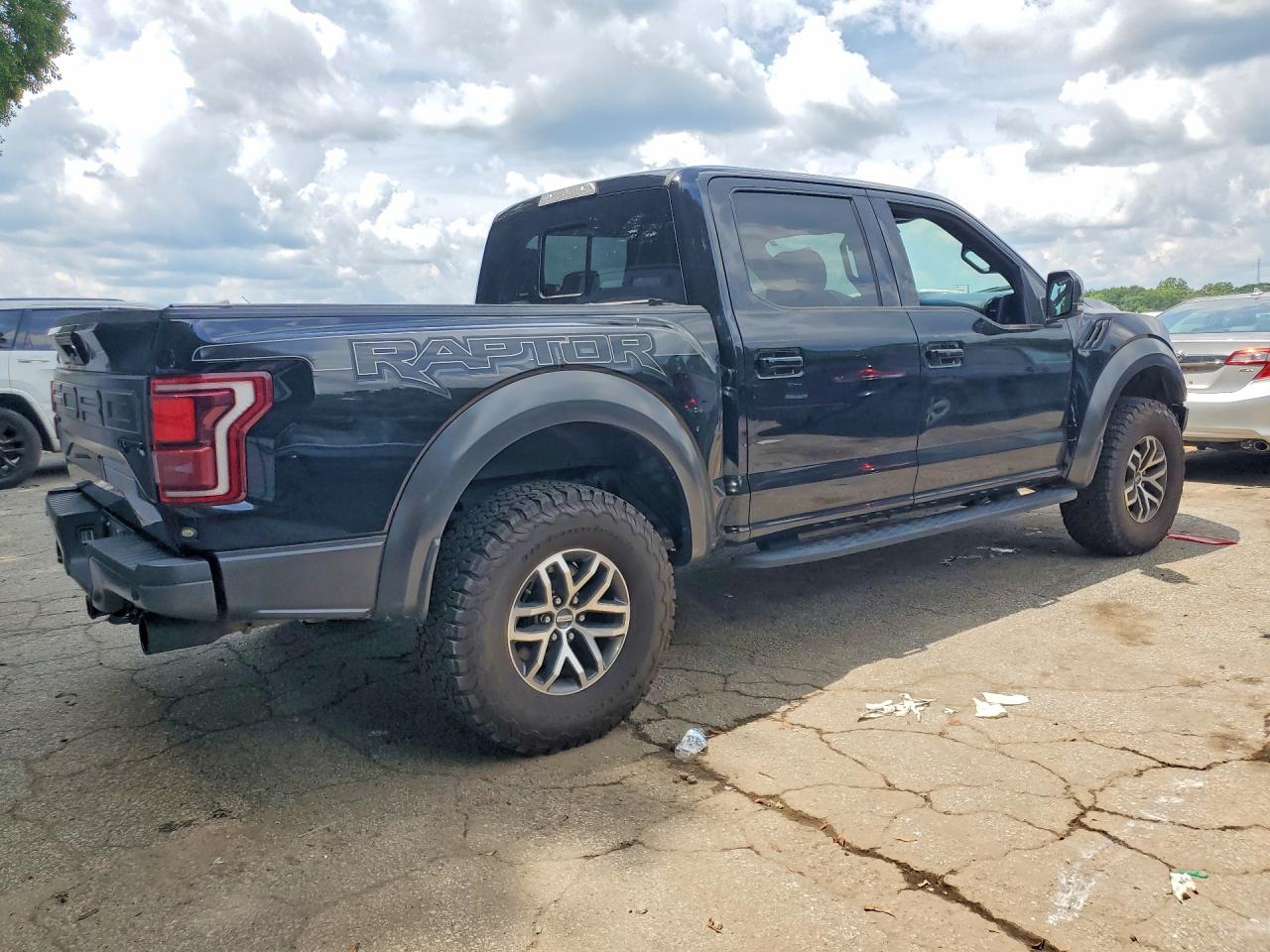 2017 FORD F150 RAPTOR photo 5