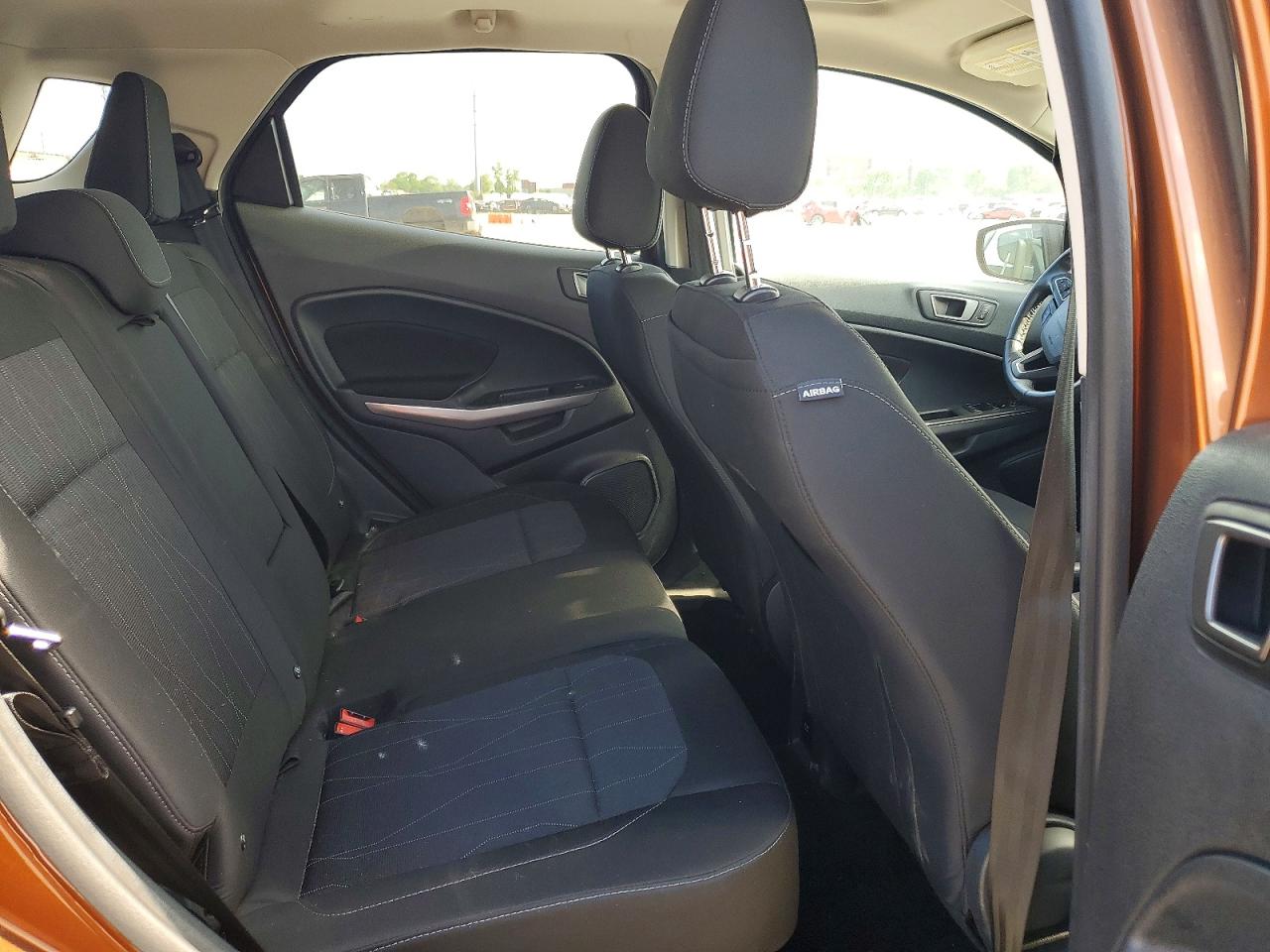 2020 FORD ECOSPORT SE photo 28