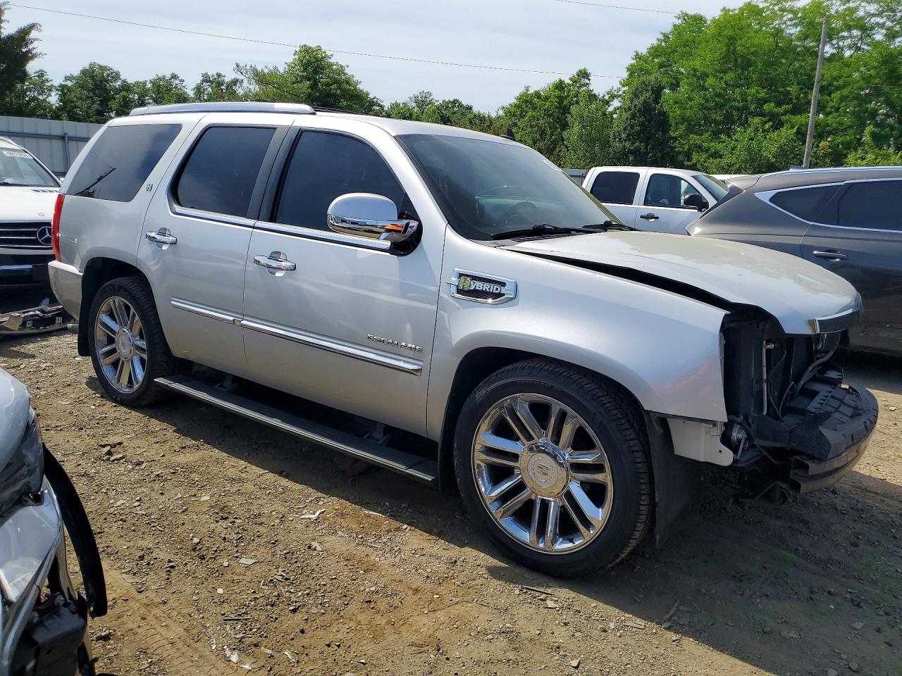 2010 CADILLAC ESCALADE PLATINUM HYBRID photo 4