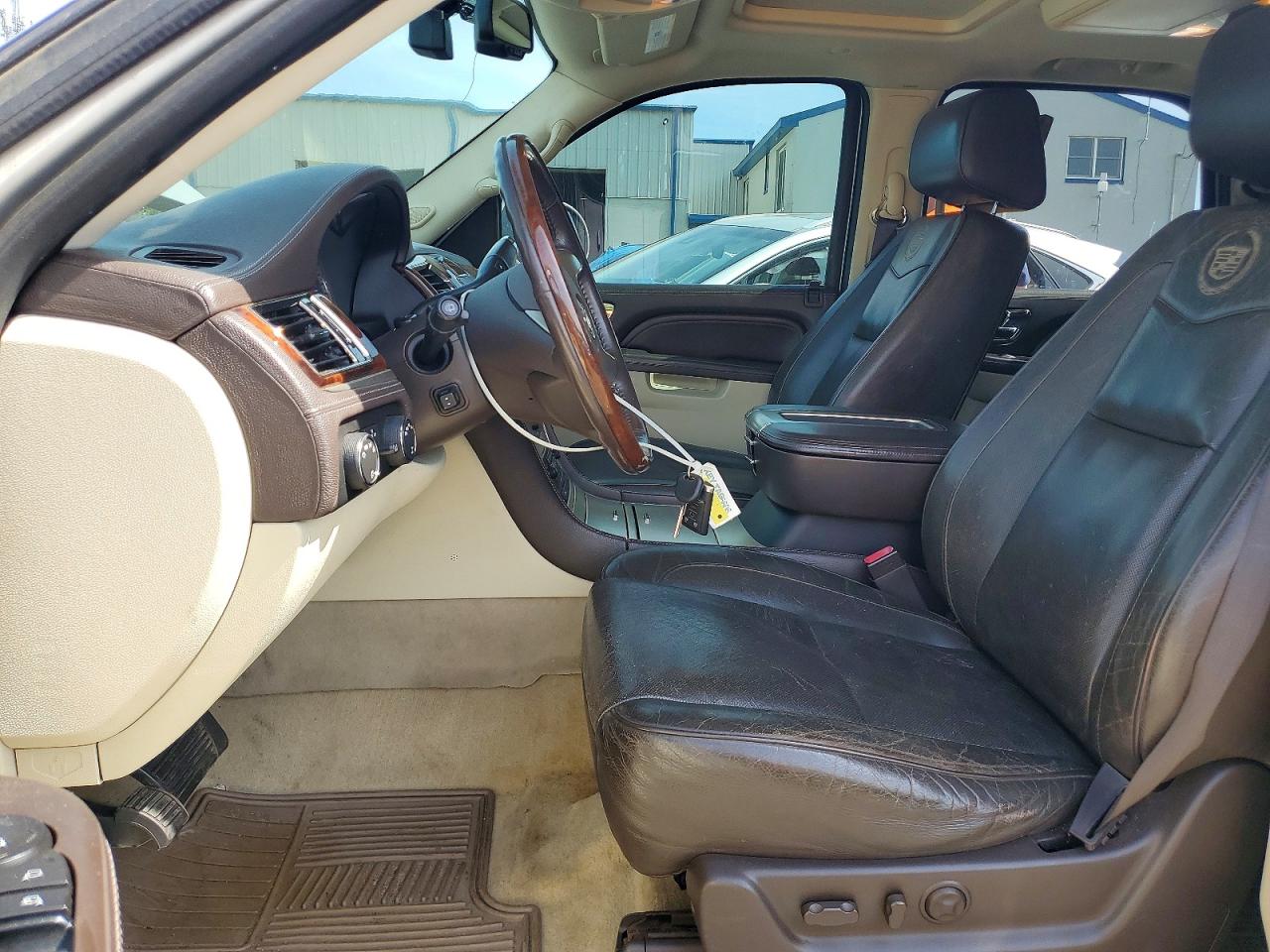 2010 CADILLAC ESCALADE PLATINUM HYBRID photo 7
