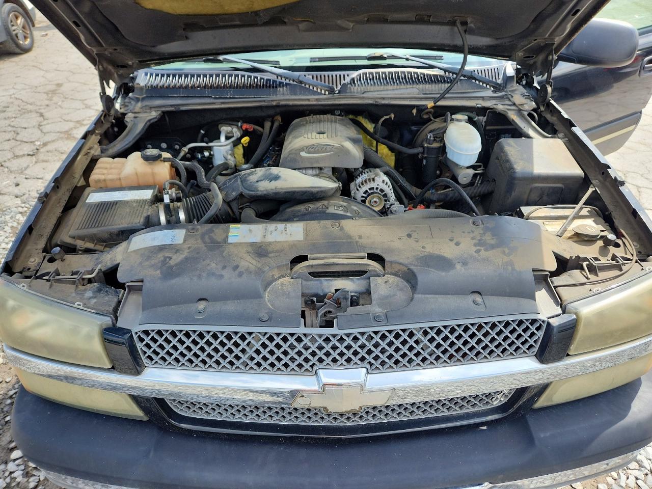 2004 CHEVROLET SILVERADO C1500 photo 21