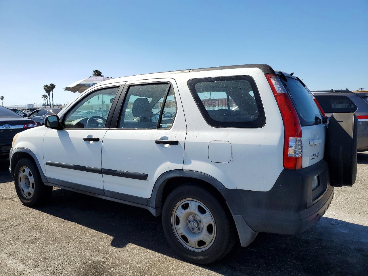 2005 HONDA CR-V LX photo 3