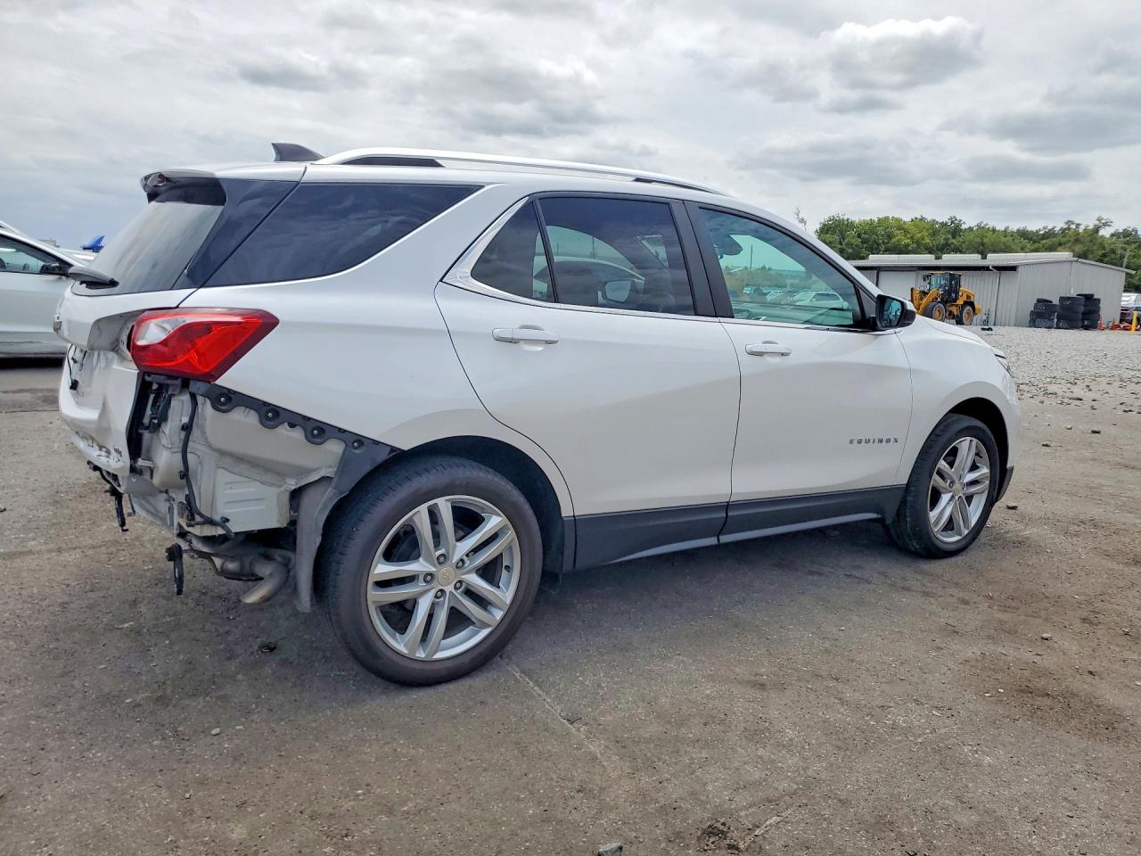 2021 CHEVROLET EQUINOX LT photo 7
