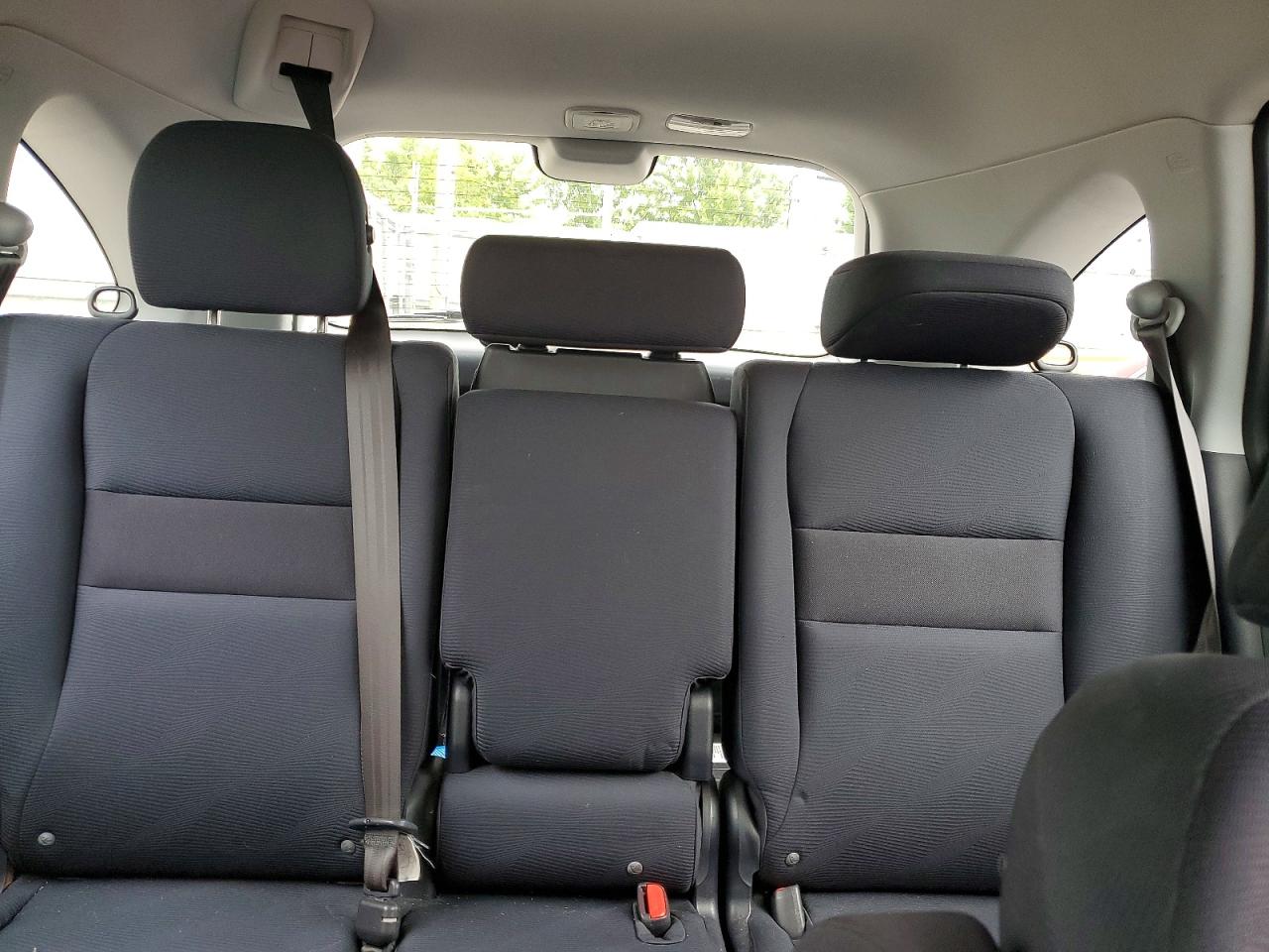2010 HONDA CR-V LX photo 28