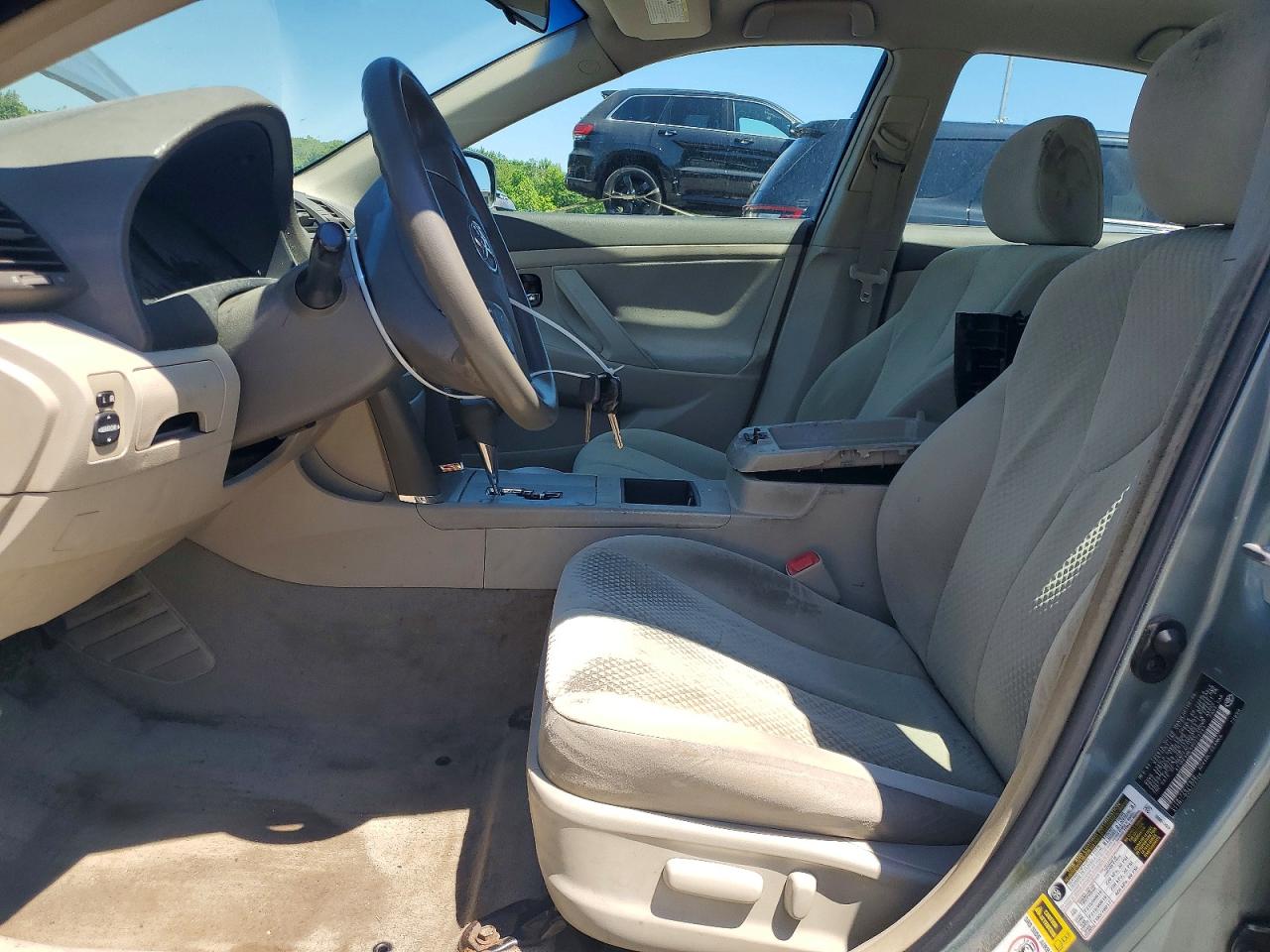 2008 TOYOTA CAMRY LE photo 13