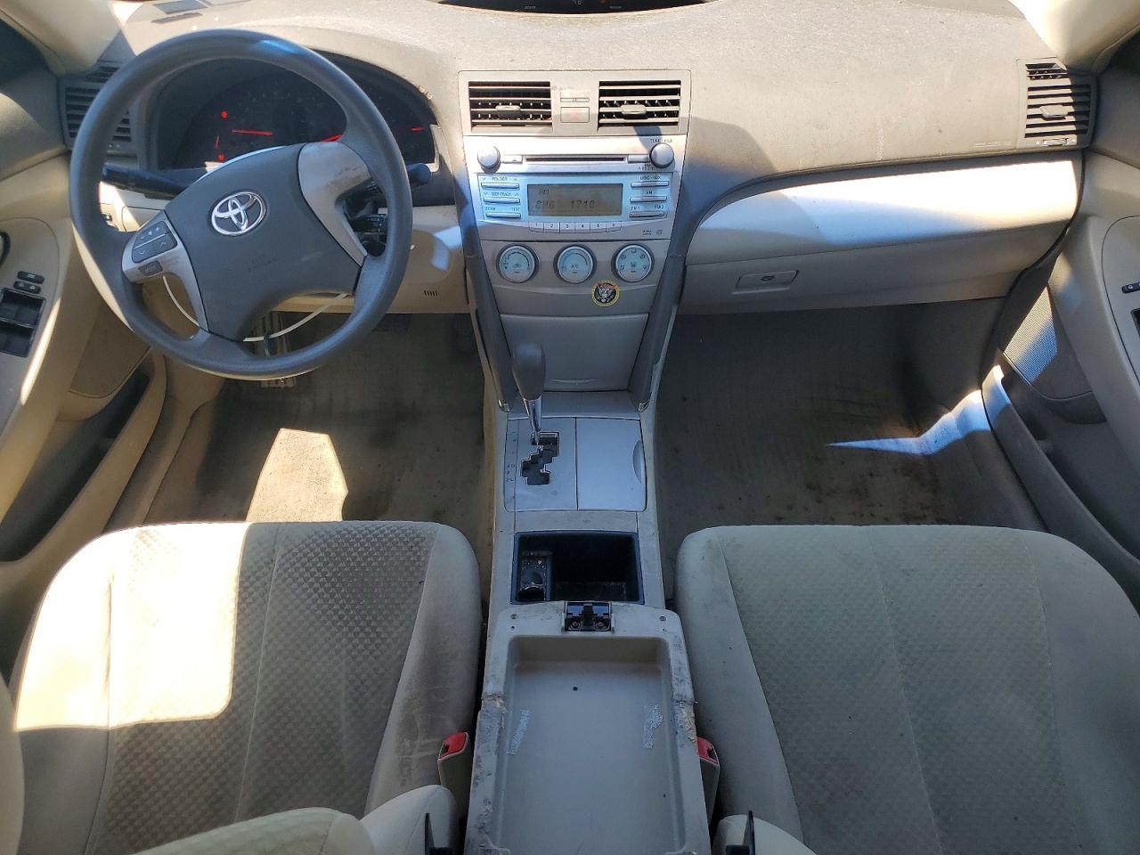 2008 TOYOTA CAMRY LE photo 15