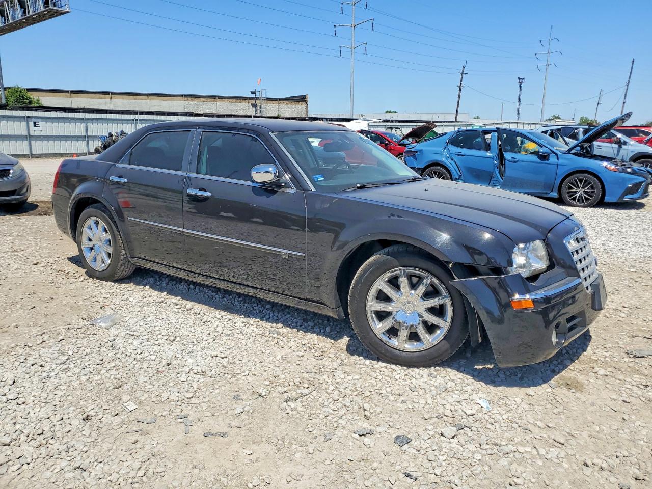 2010 CHRYSLER 300C photo 4