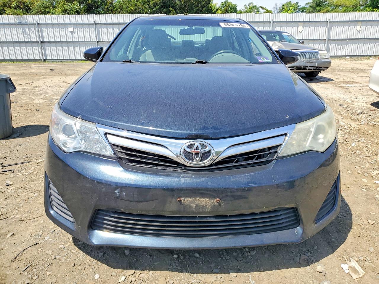 2013 TOYOTA CAMRY LE photo 5