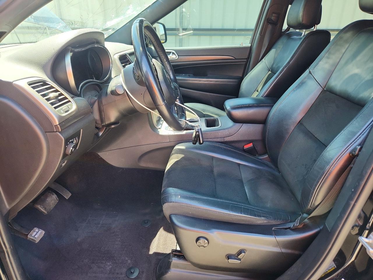 2018 JEEP GRAND CHEROKEE LAREDO photo 13
