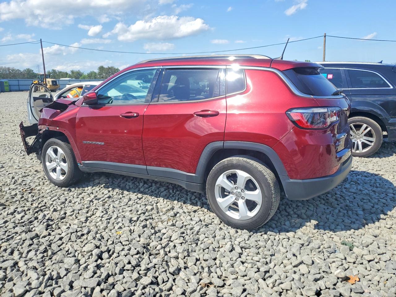 2021 JEEP COMPASS LATITUDE photo 3