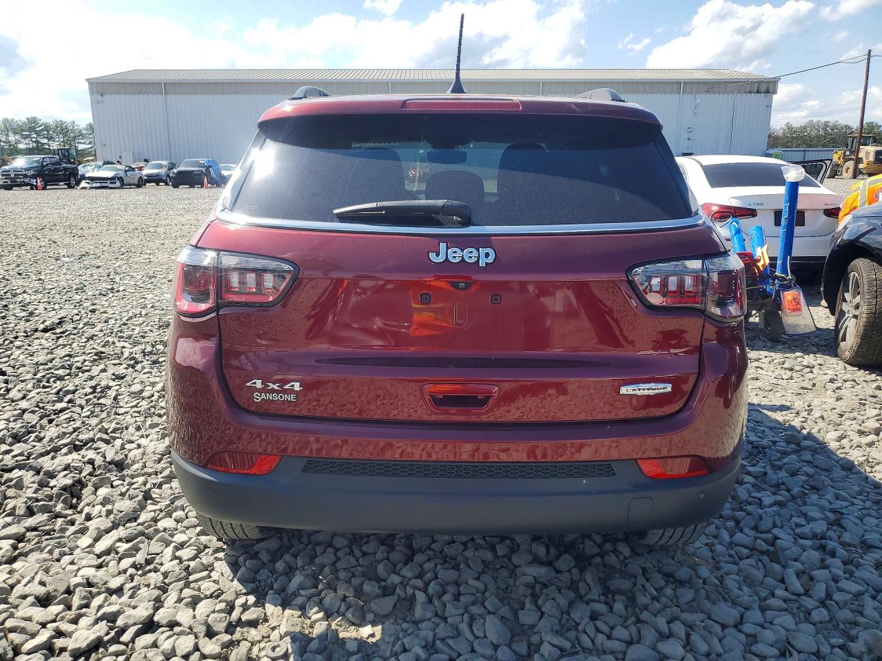 2021 JEEP COMPASS LATITUDE photo 11