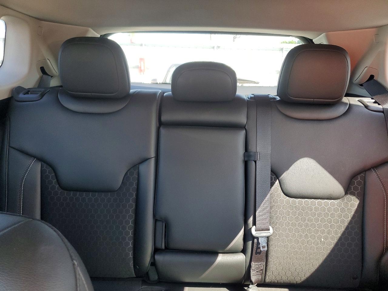2021 JEEP COMPASS LATITUDE photo 19