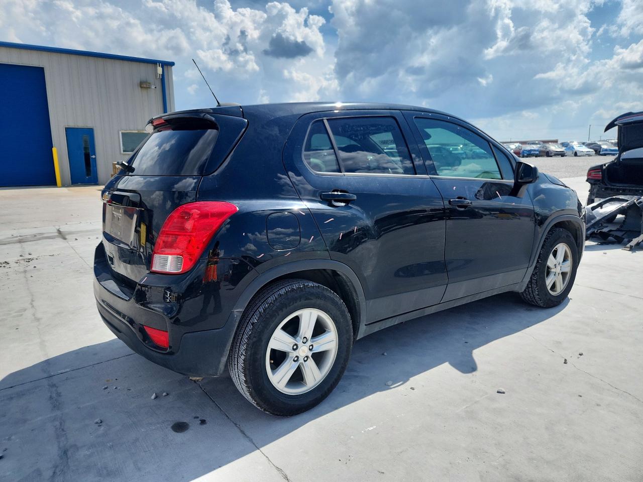2020 CHEVROLET TRAX LS photo 7