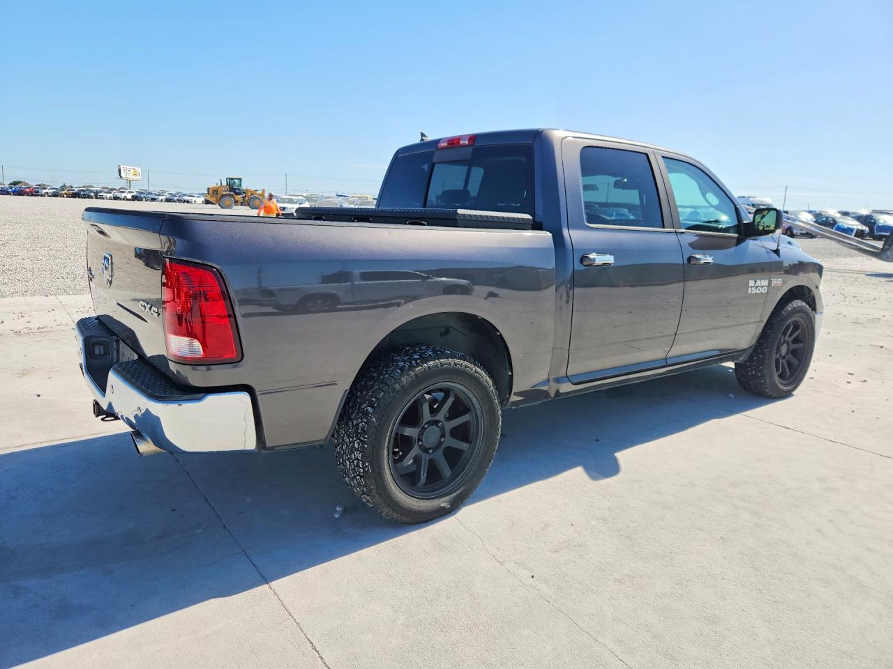 2014 RAM 1500 SLT photo 7
