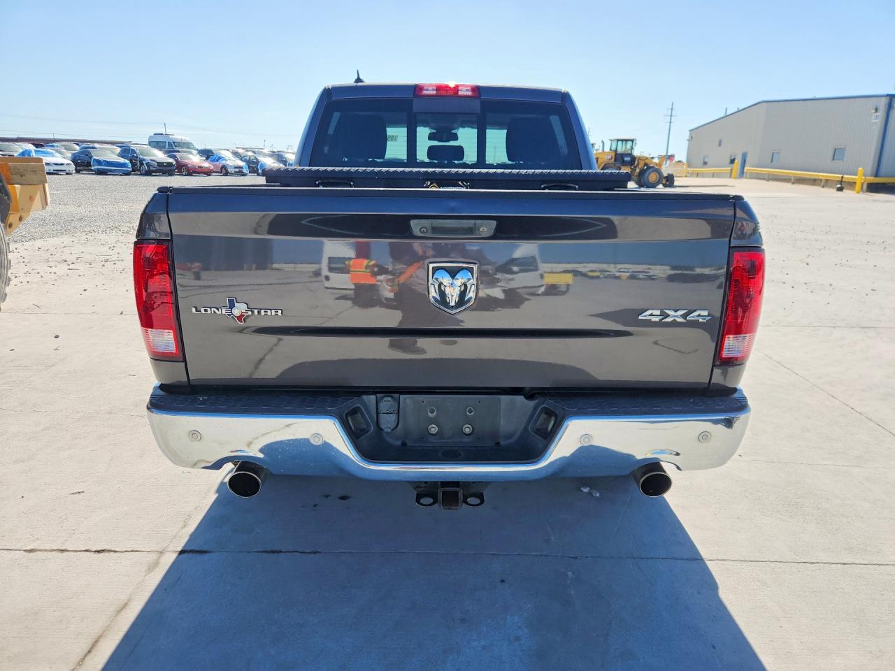2014 RAM 1500 SLT photo 16