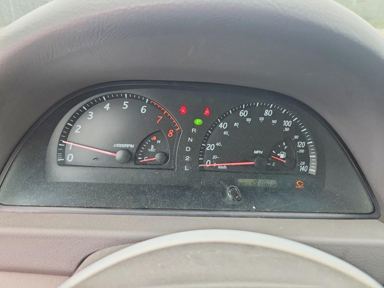 2002 TOYOTA CAMRY LE photo 17