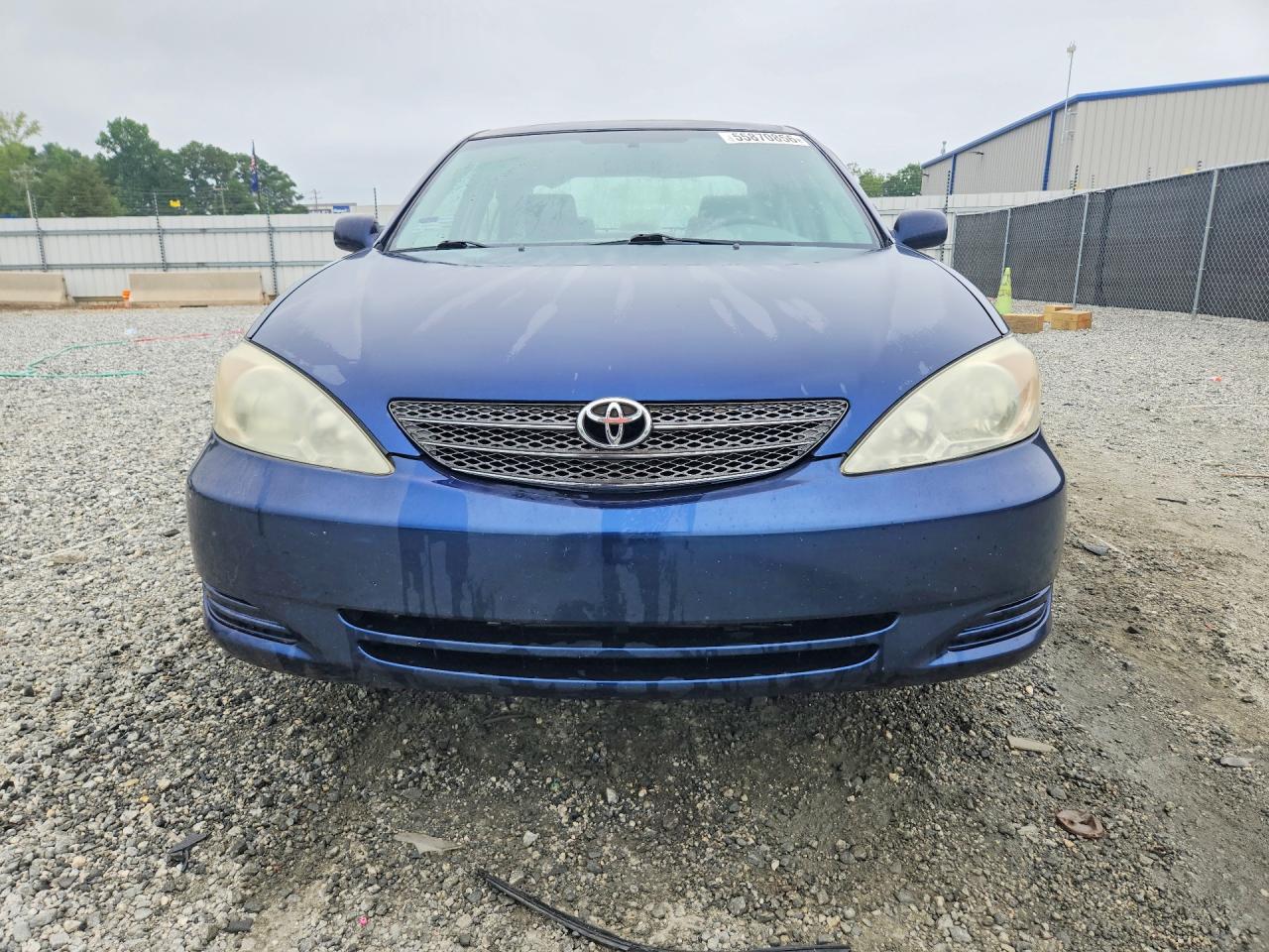 2002 TOYOTA CAMRY LE photo 9