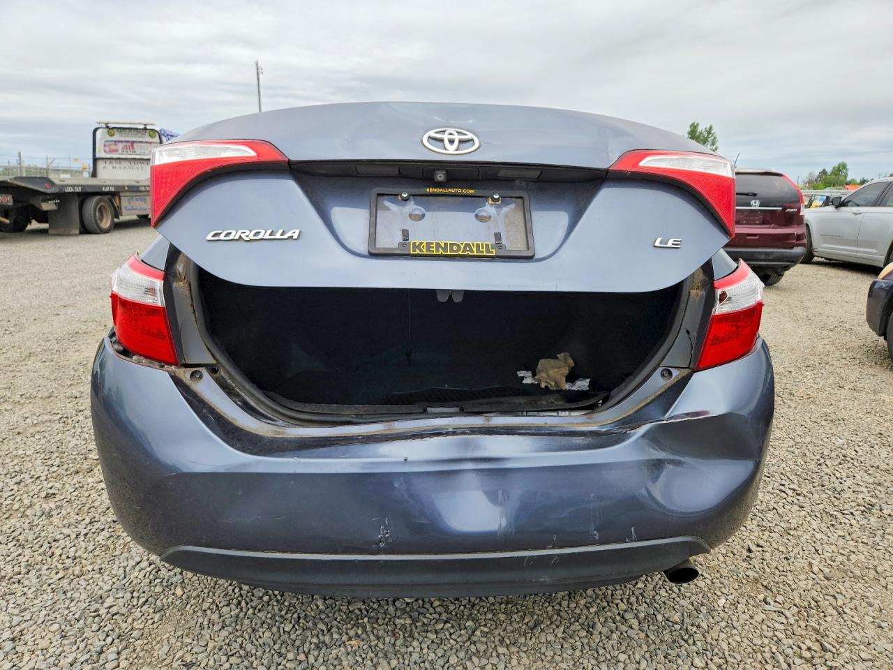 2014 TOYOTA COROLLA LE photo 16