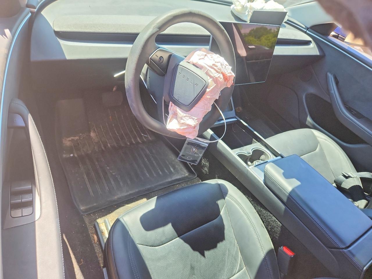 2024 TESLA MODEL 3 photo 22
