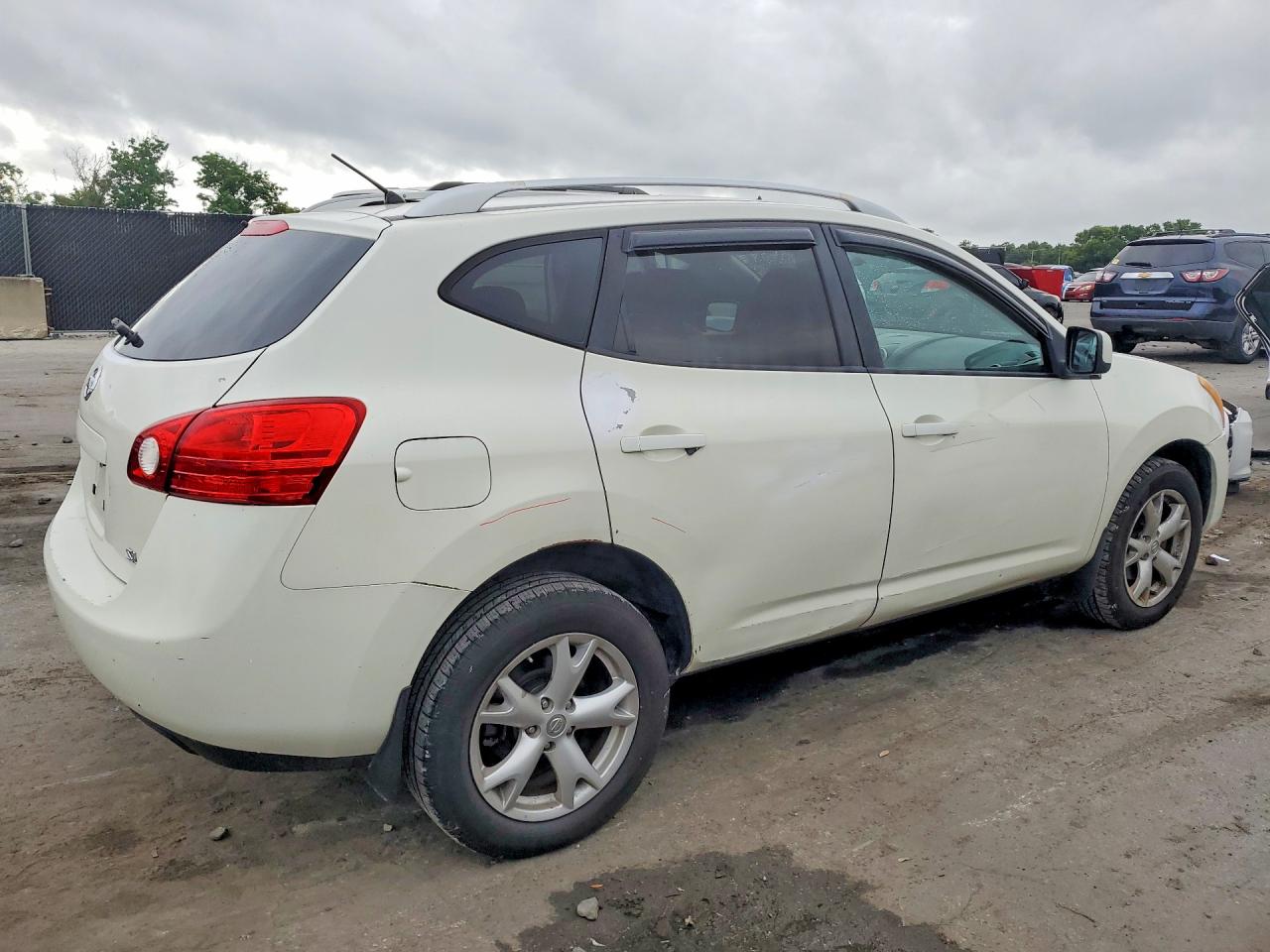 2009 NISSAN ROGUE S photo 5