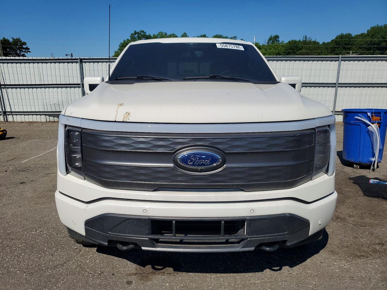 2023 FORD F150 LIGHTNING PRO photo 5