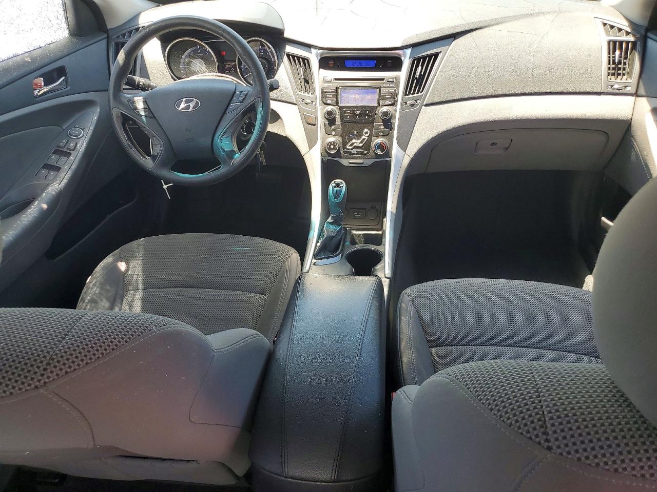 2013 HYUNDAI SONATA GLS photo 8