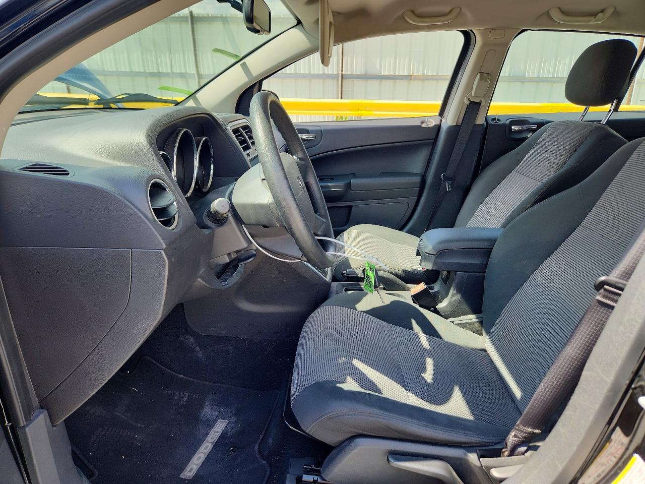 2012 DODGE CALIBER SXT photo 7