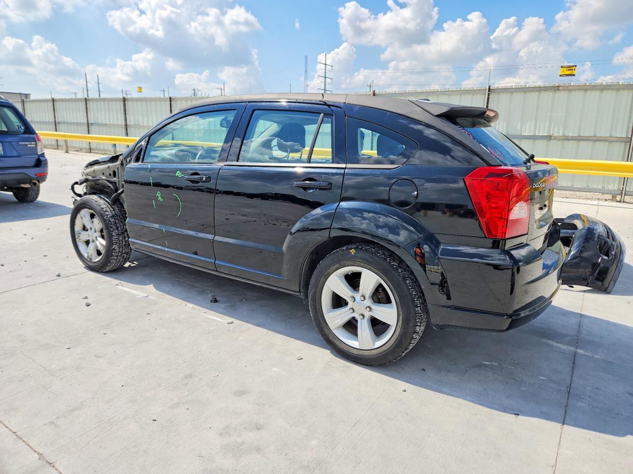 2012 DODGE CALIBER SXT photo 2