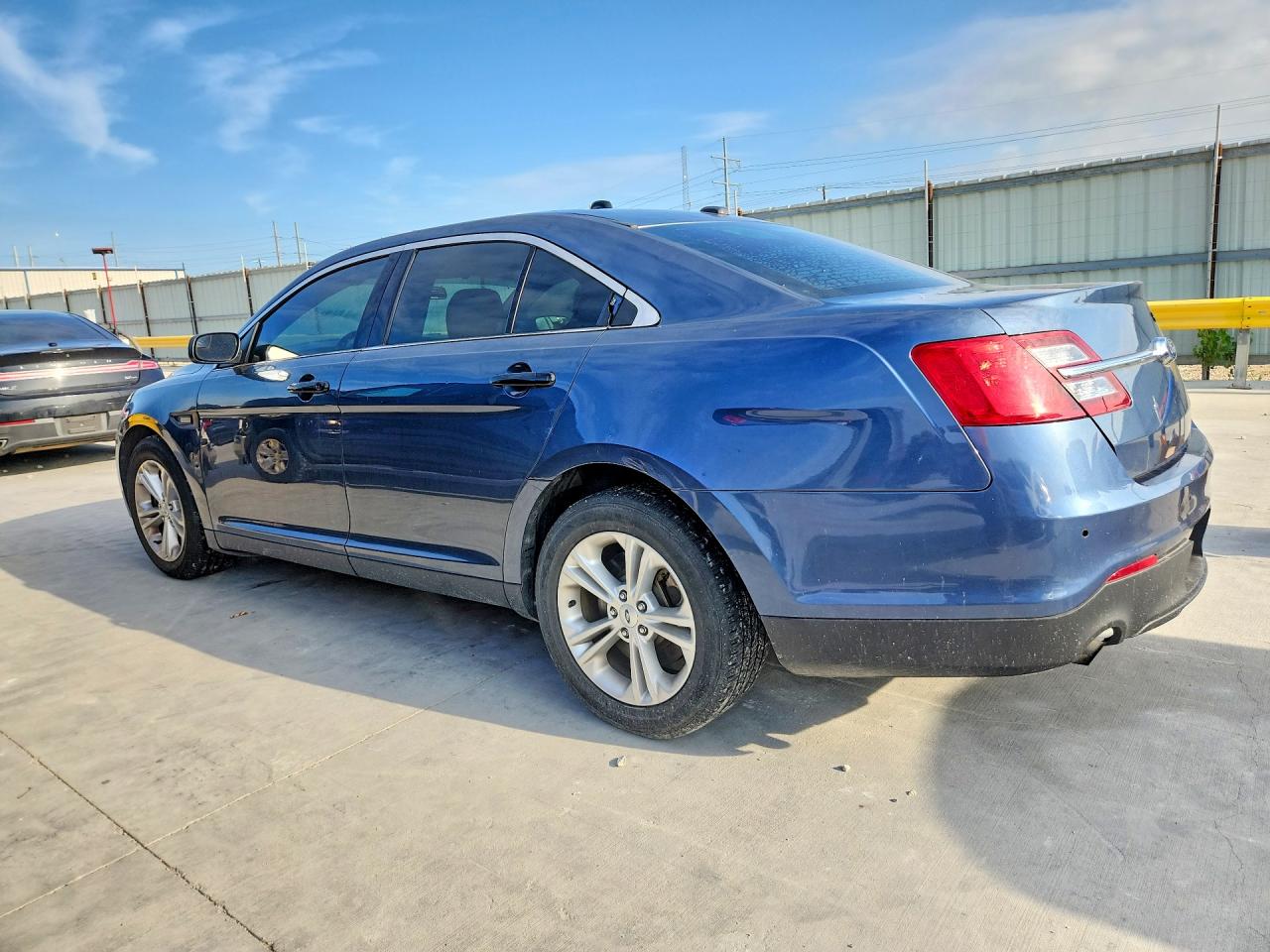 2019 FORD TAURUS POLICE INTERCEPTOR photo 4