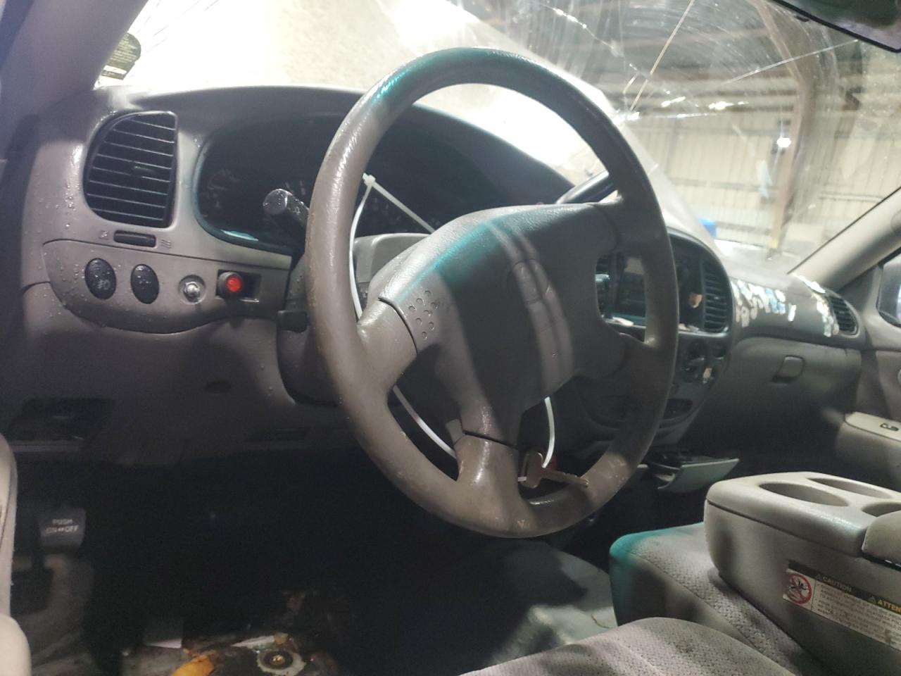 2002 TOYOTA TUNDRA ACCESS CAB photo 22
