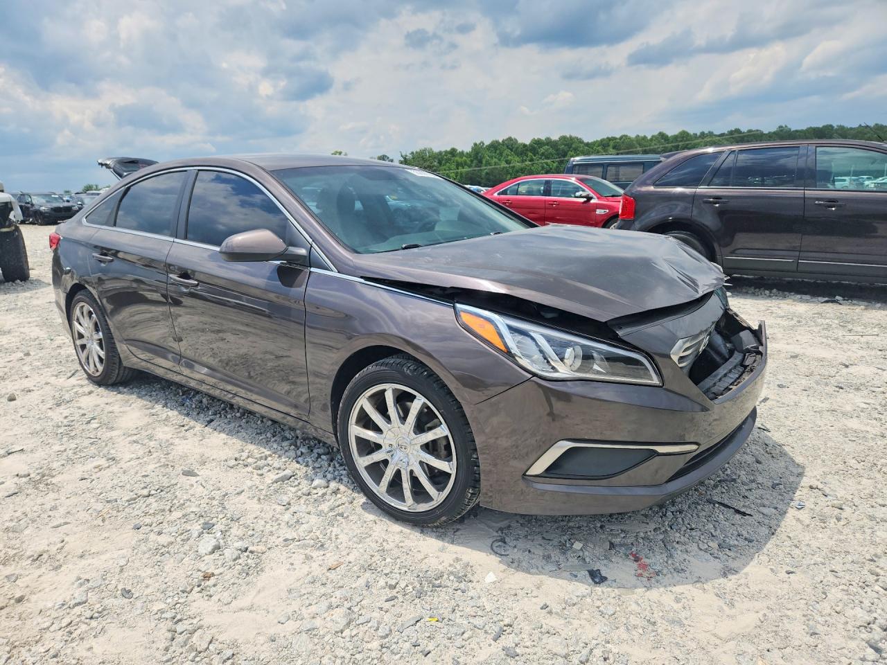 2017 HYUNDAI SONATA SE photo 4