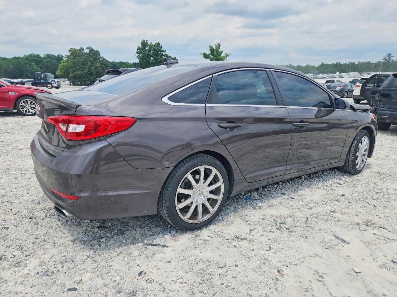 2017 HYUNDAI SONATA SE photo 3