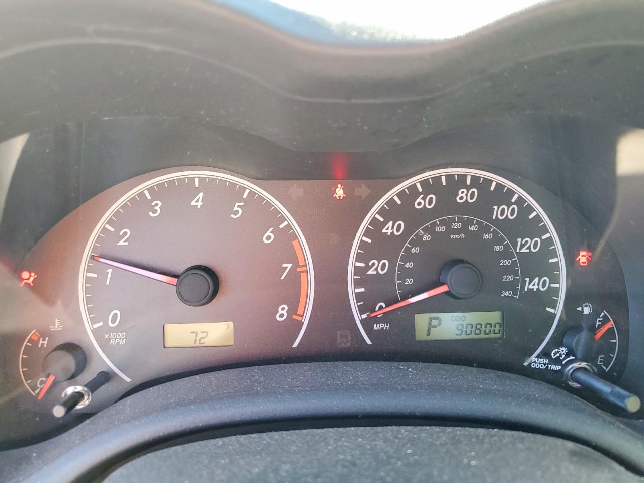 2012 TOYOTA COROLLA LE photo 17