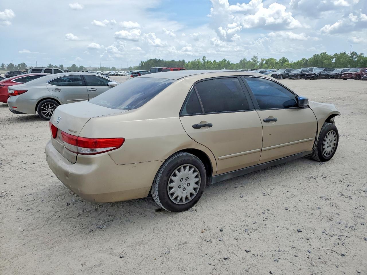 2004 HONDA ACCORD DX photo 7