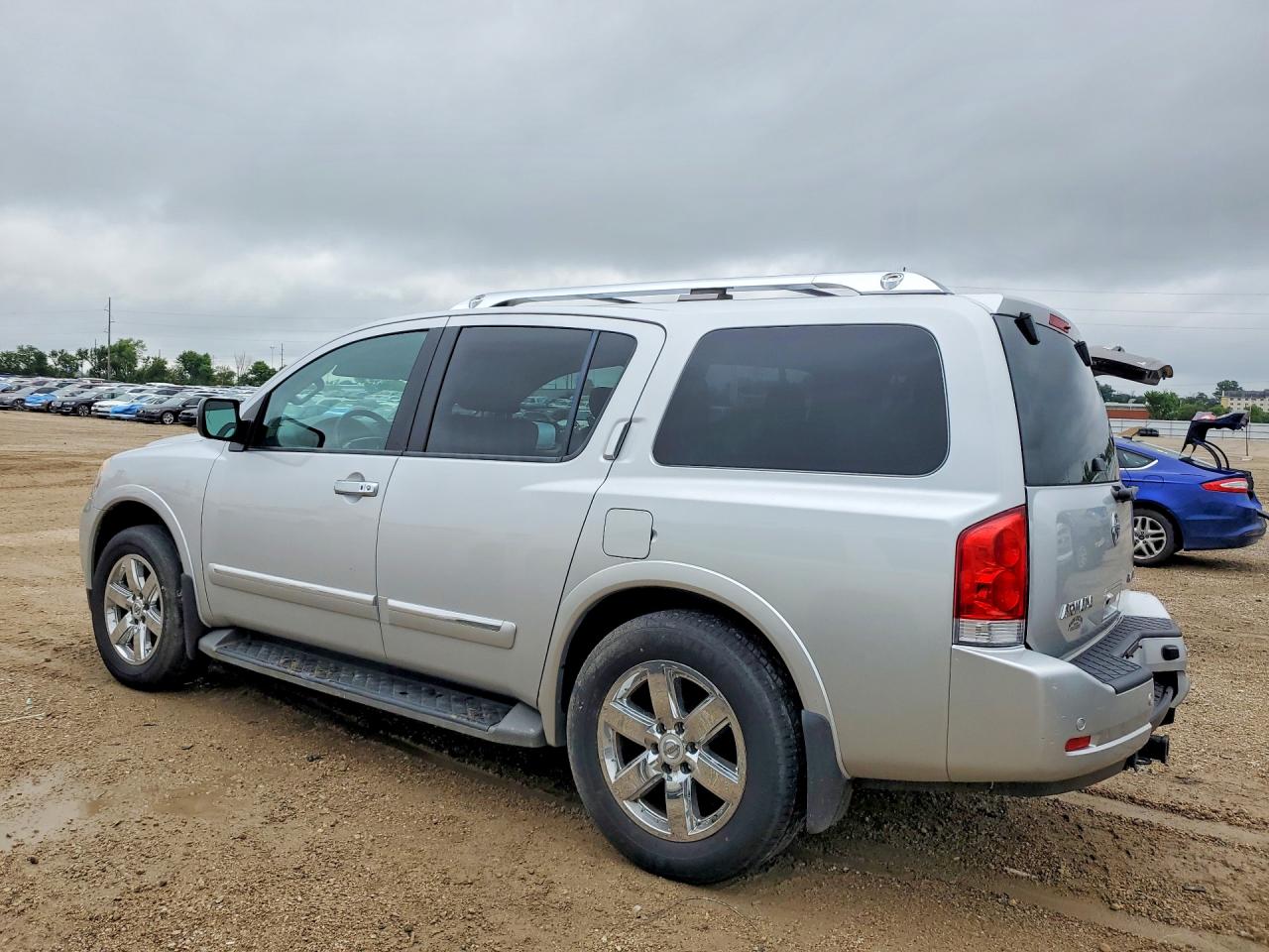 2013 NISSAN ARMADA PLATINUM photo 2