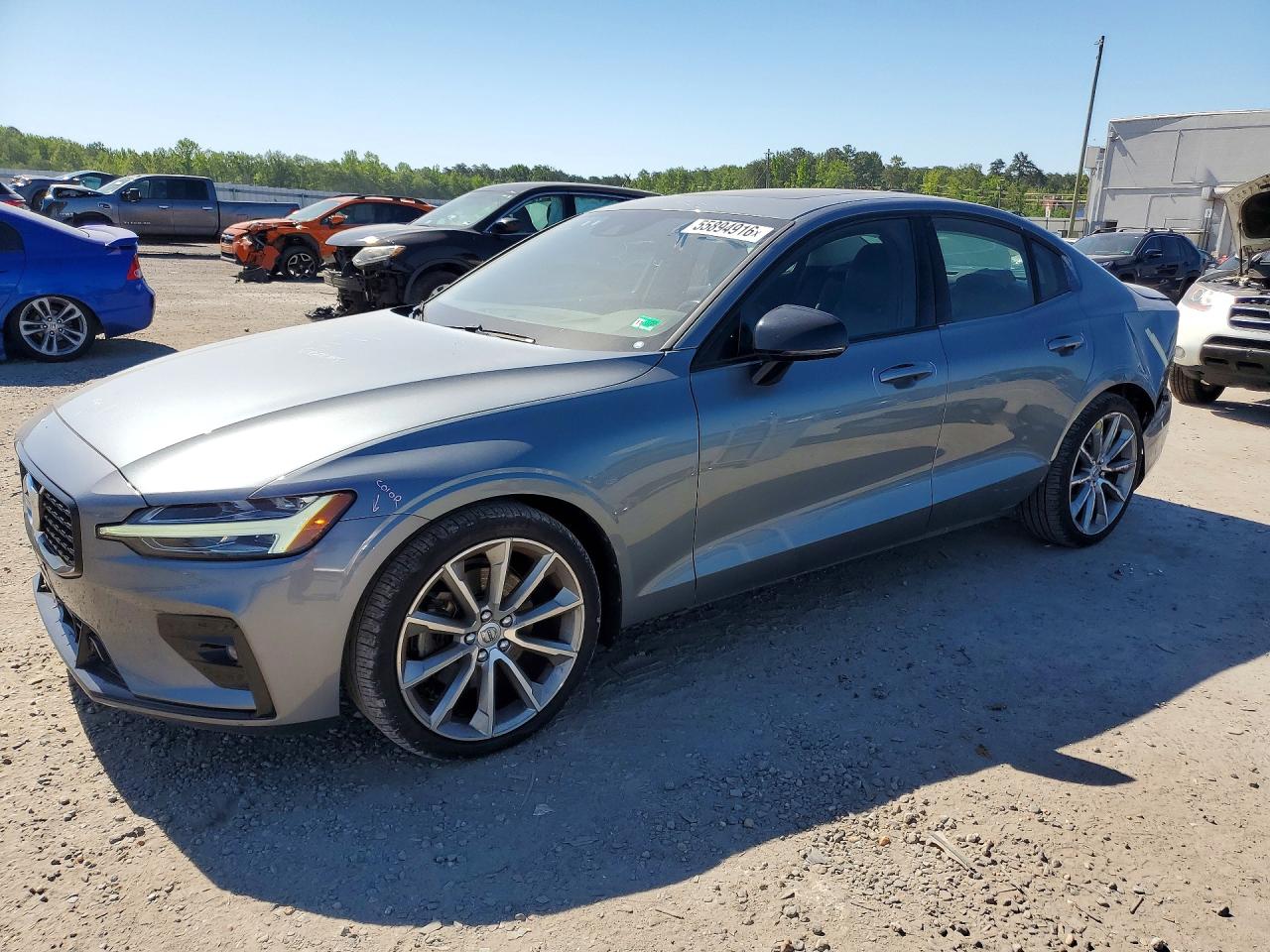 2021 VOLVO S60